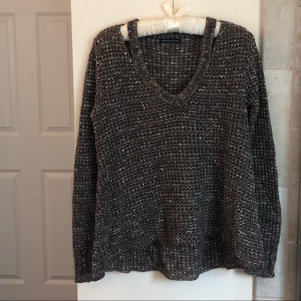 American Eagle sweater